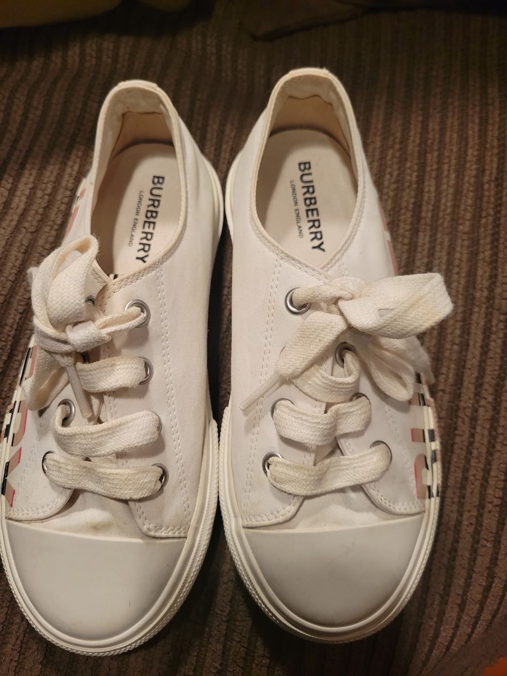 Burberry White Canvas Kids Sneakers with Pink & Black Check Trim